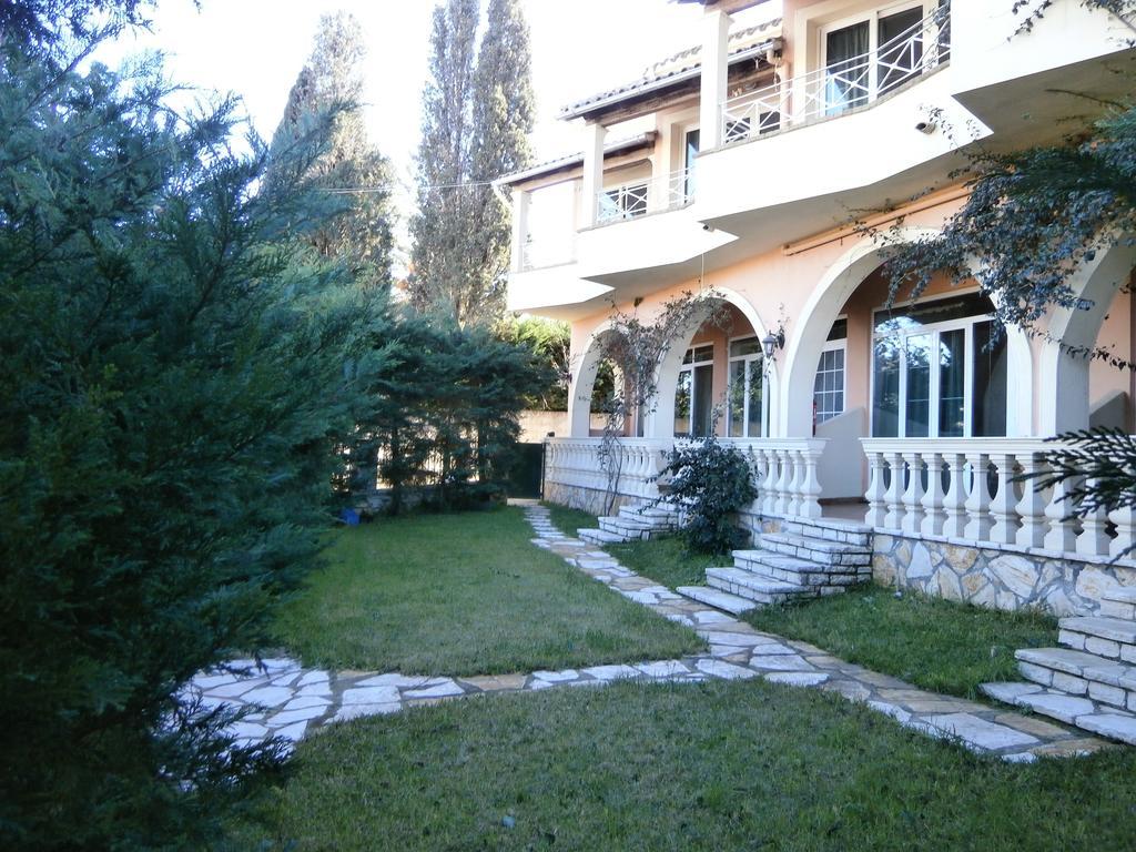 Eva Studios Kassiopi Oda fotoğraf